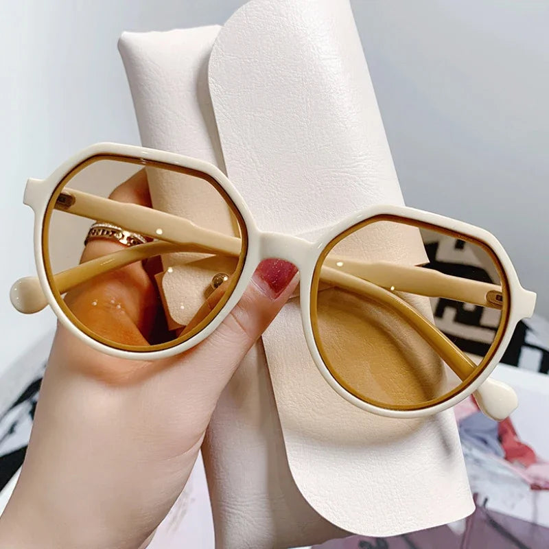 Sunglasses for Women Geometry Shape Frame Fashion Glasses Vintage Big Sunshades Shades Очки Солнечные Женские Очки 선글라스
