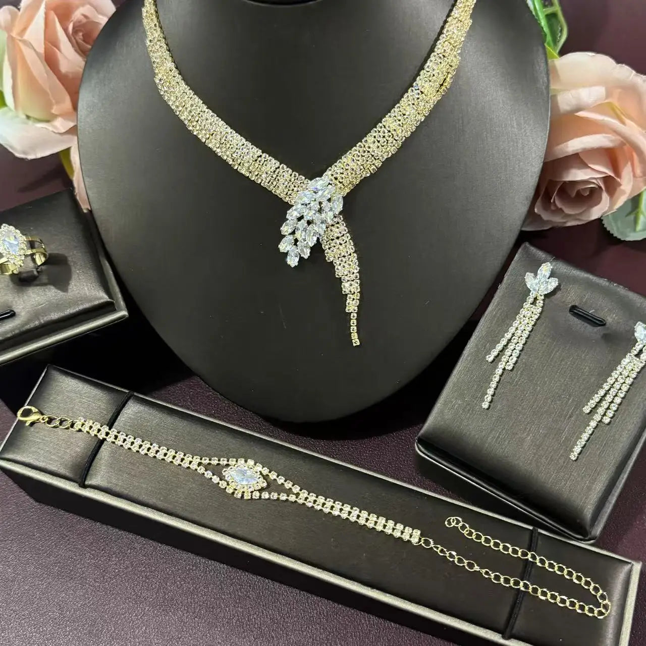European and American 5-piece necklace set, earring bracelet, ring jewelry set, banquet dress jewelry set